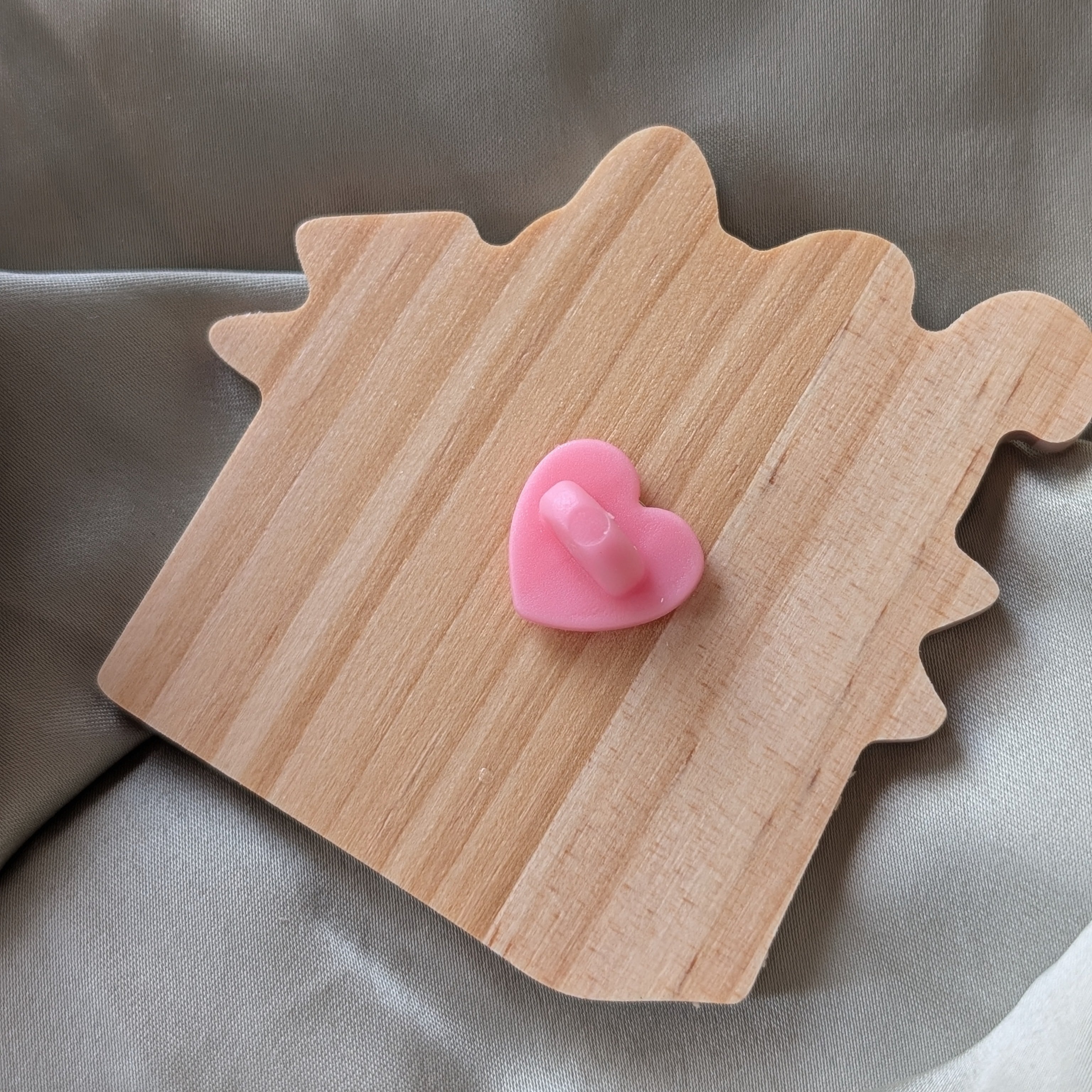 Cat Distribution Delivery | Wooden Pin 🐱