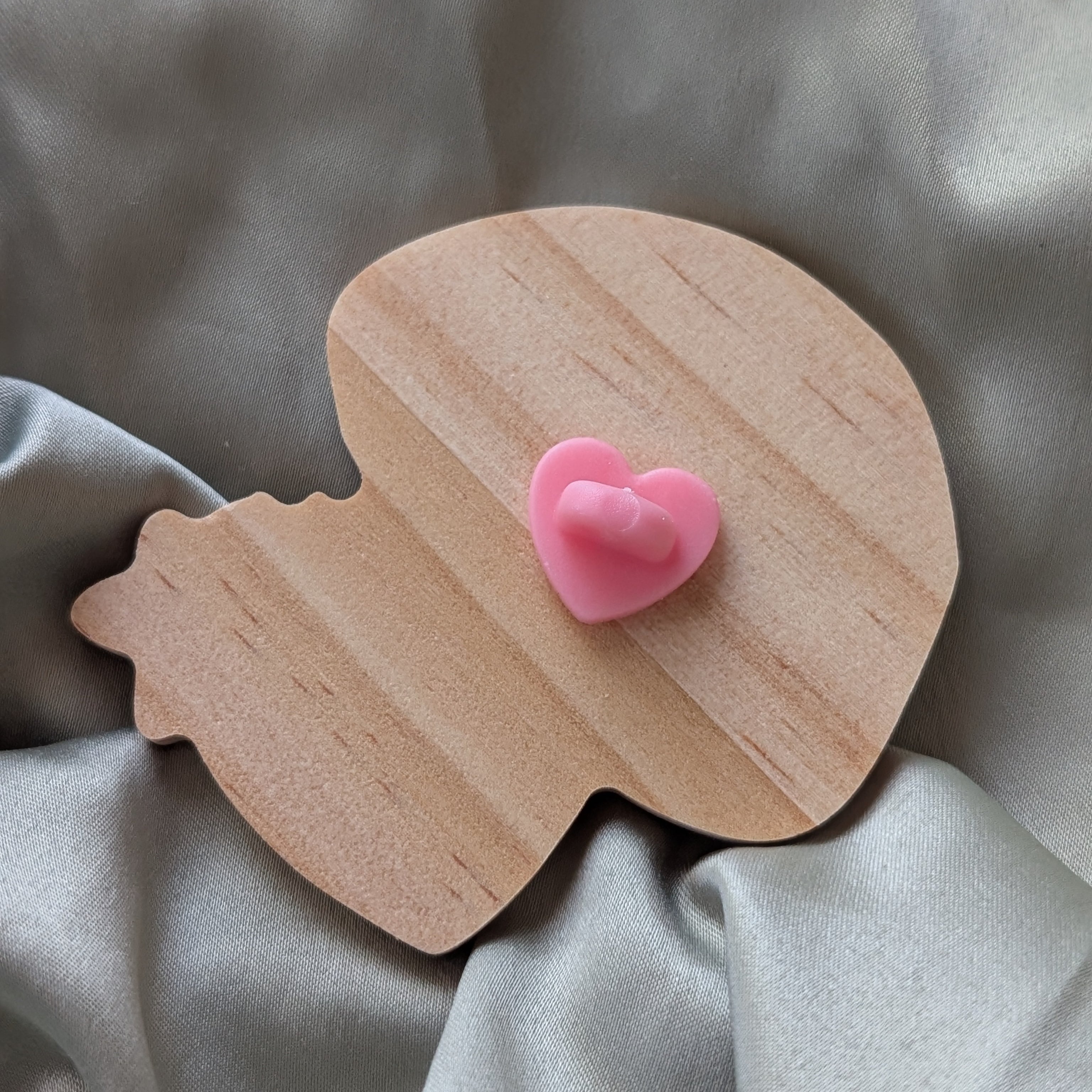 Mushroom House | Wooden Pin🍄